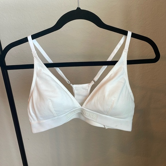 Gilly Hicks White Bra - Picture 1 of 3